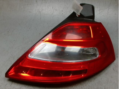 FEU ARRIERE DROIT RENAULT MEGANE II PH2 2006-