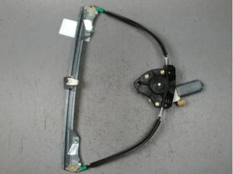 MECANISME+MOTEUR LEVE-GLACE AVANT DROIT RENAULT CLIO II PH.2 01-06