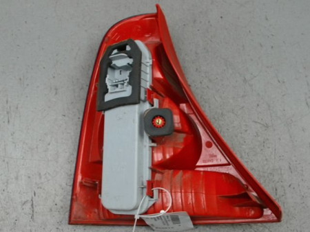 FEU ARRIERE DROIT RENAULT CLIO II PH.2 01-06