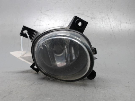 PHARE ANTIBROUILLARD AVANT DROIT AUDI A4 CABRIOLET 2006-