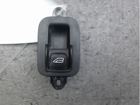 COMMANDE LEVE-GLACE PORTE ARG VOLVO V50