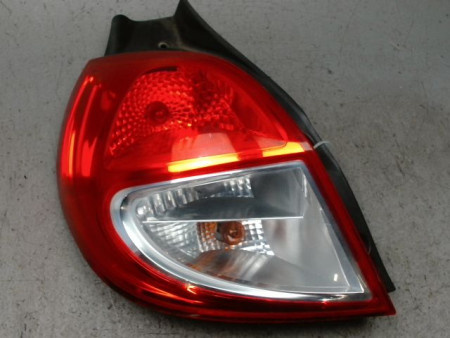 FEU ARRIERE GAUCHE  RENAULT CLIO III 2009-