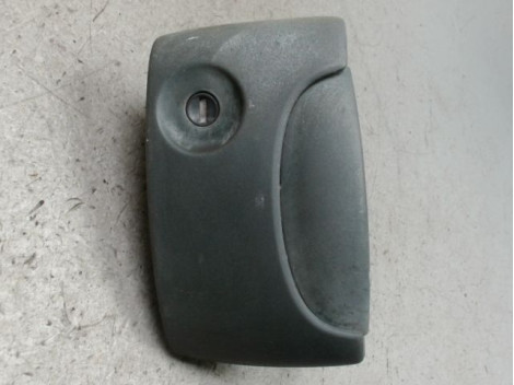 POIGNEE EXTERIEURE PORTE COULISSANTE DROIT RENAULT KANGOO EXPRESS 97-2003