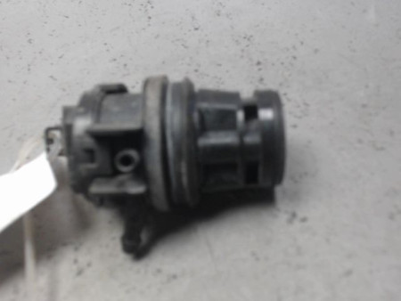 POMPE LAVE-GLACE AVANT TOYOTA RAV4 2006