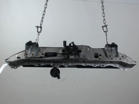 TRAVERSE SUPERIEURE ARMATURE AVANT TOYOTA YARIS II 2010-