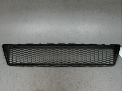 GRILLE PARE-CHOC AVANT TOYOTA VERSO