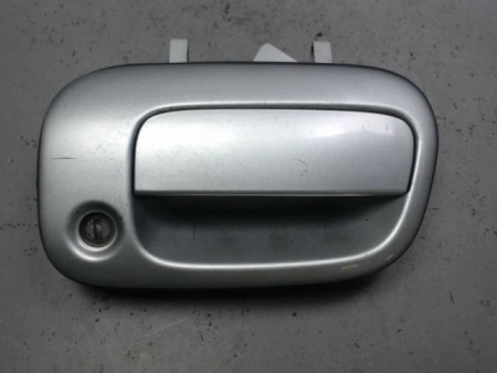 POIGNEE EXTERIEURE PORTE BATTANTE GAUCHE TOYOTA RAV4 2003-