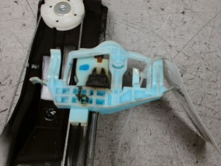 MECANISME+MOTEUR LEVE-GLACE AVANT GAUCHE FIAT DOBLO