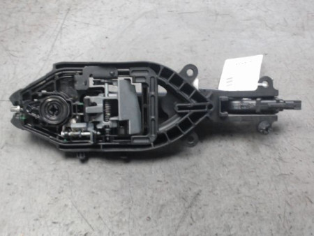POIGNEE EXTERIEURE PORTE AVANT GAUCHE FORD FOCUS