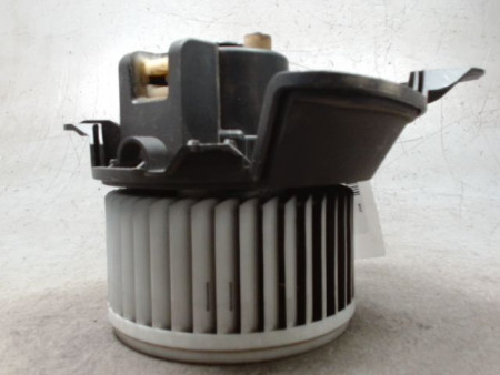 MOTEUR VENTILATEUR CHAUFFAGE FIAT GRANDE PUNTO 2005-