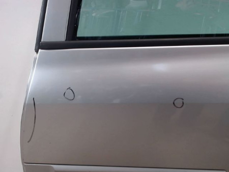PORTE ARRIERE GAUCHE RENAULT CLIO III 2009-