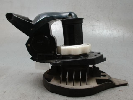 TREUIL DE ROUE DE SECOURS RENAULT CLIO III 2005-