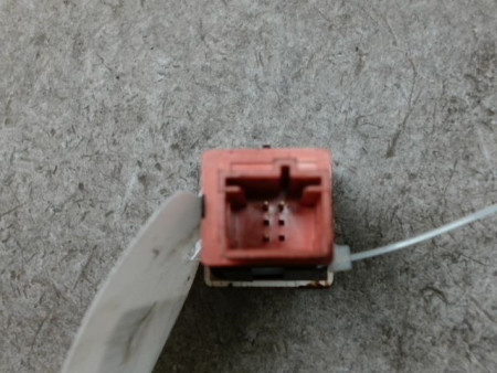 BOUTON DE WARNING CITROEN BERLINGO