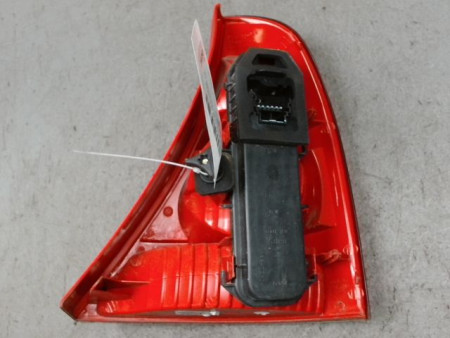 FEU ARRIERE GAUCHE  RENAULT CLIO II PH.2 01-06