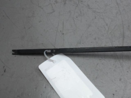 BRAS ESSUIE-GLACE AVANT DROIT RENAULT CLIO III 2009-