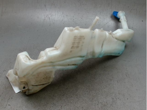 RESERVOIR LAVE-GLACE AVANT FORD KUGA