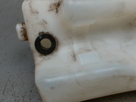 RESERVOIR LAVE-GLACE AVANT RENAULT CLIO III 2005-