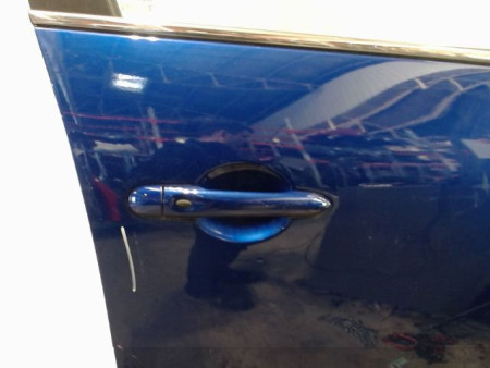 PORTE AVANT DROIT RENAULT CLIO