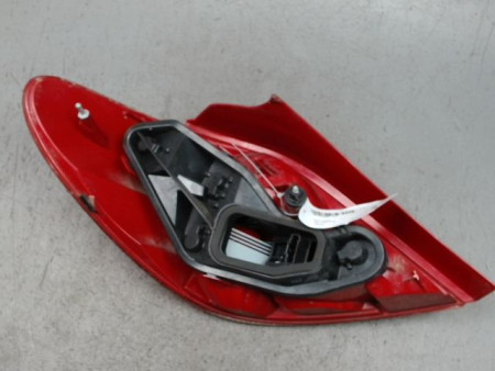 FEU ARRIERE DROIT PEUGEOT 207