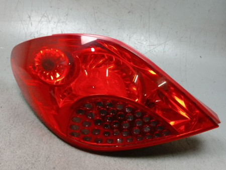 FEU ARRIERE GAUCHE  PEUGEOT 207