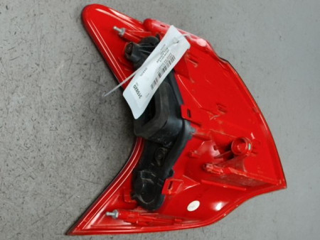 FEU ARRIERE DROIT PEUGEOT 3008 2009-