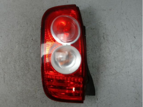 FEU ARRIERE GAUCHE  NISSAN MICRA