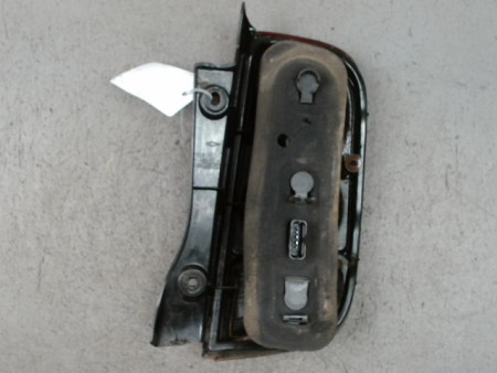 FEU ARRIERE GAUCHE  NISSAN MICRA