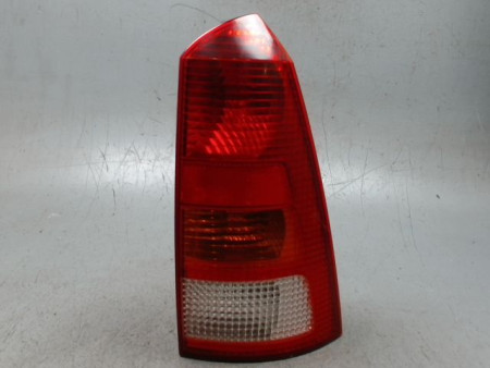 FEU ARRIERE DROIT FORD FOCUS CLIPPER 98-04