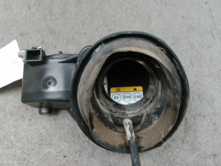 VOLET DE TRAPPE CARBURANT FORD KUGA