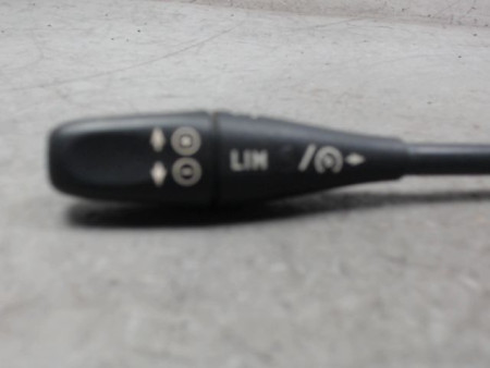 COMMANDE REGULATEUR/LIMITATEUR VITESSE MERCEDES COUPE CLK 2002 -