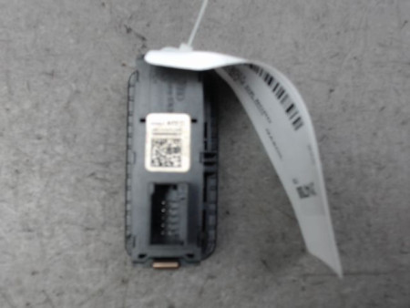 BOUTON DE WARNING AUDI A1