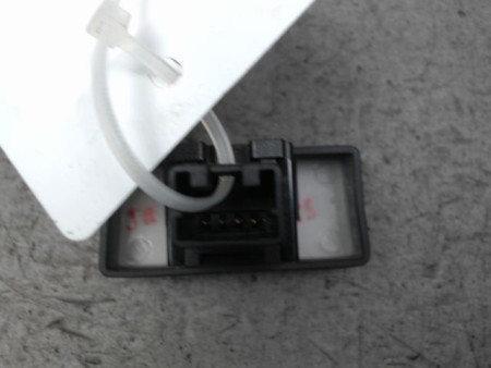 BOUTON DE WARNING NISSAN PIXO