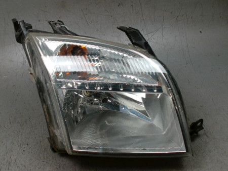 PHARE DROIT FORD FUSION