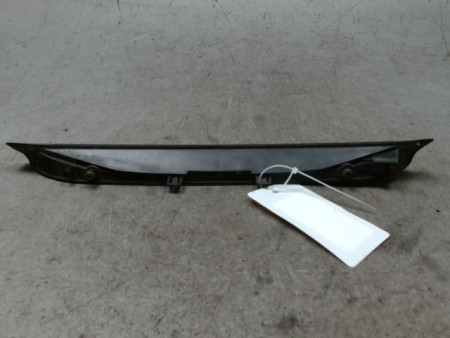 FEUX STOP SUPPLEMENTAIRE RENAULT CLIO II PH.2 01-06