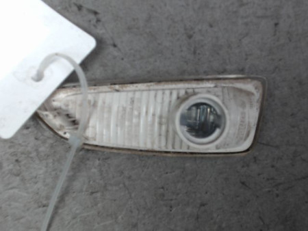 REPETITEUR AILE DROIT OPEL ZAFIRA