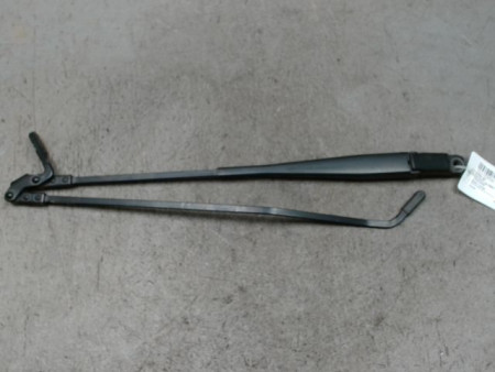 BRAS ESSUIE-GLACE AVANT TOYOTA AYGO 5P