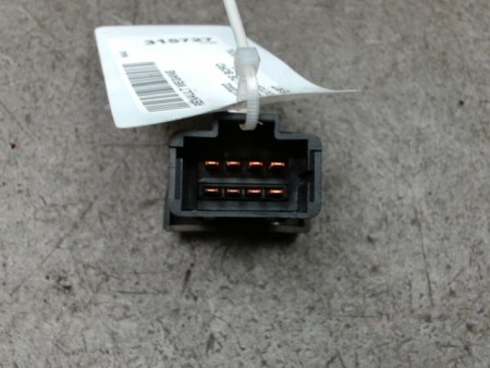BOUTON DE WARNING RENAULT MEGANE