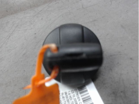 BOUCHON RESERVOIR A CARBURANT CITROEN C3 2009-