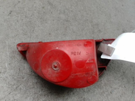 FEU DE PARE-CHOC ARRIERE DROIT RENAULT CLIO III 2009-