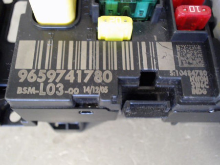 BOITE A FUSIBLES CITROEN C2 2003-
