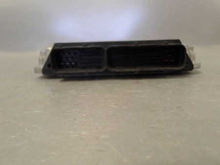 CALCULATEUR MOTEUR PEUGEOT 107