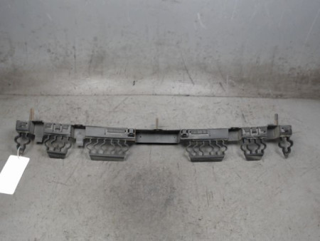 SUPPORT CENTRAL PARE-CHOC ARRIERE  RENAULT CLIO