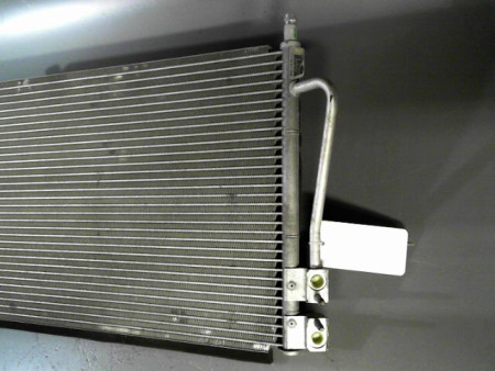 CONDENSEUR CLIMATISATION FORD FIESTA