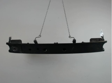 RENFORT PARE-CHOC AVANT FORD FOCUS 98-04