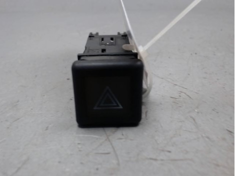 BOUTON DE WARNING CITROEN AX 91-98