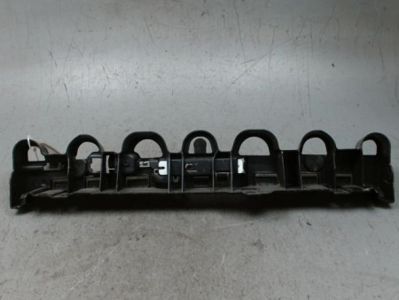SUPPORT CENTRAL PARE-CHOC ARRIERE  RENAULT CLIO