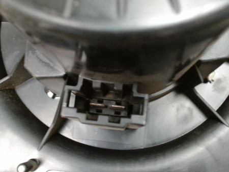 MOTEUR VENTILATEUR CHAUFFAGE VOLKSWAGEN POLO 2009-