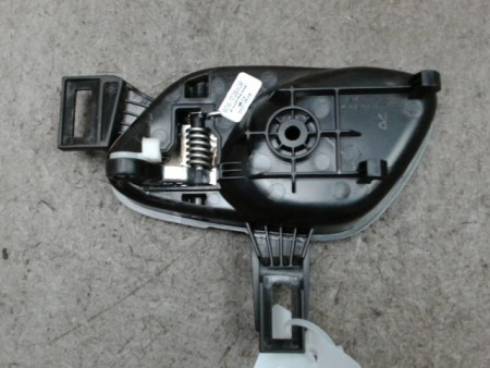 POIGNEE INTERIEURE PORTE AVANT DROIT DACIA SPRING