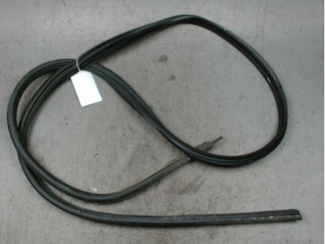 JOINT PORTE AVANT GAUCHE DACIA SPRING