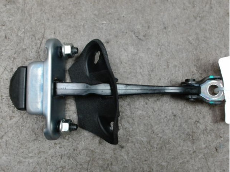 TIRANT PORTE AVANT DROIT DACIA SPRING